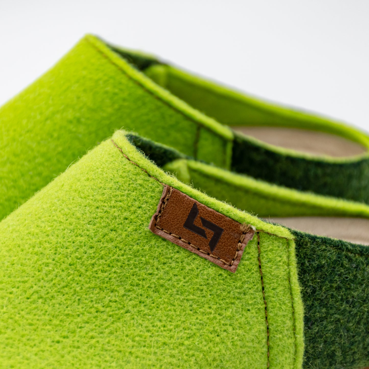 HOT 01 LIME