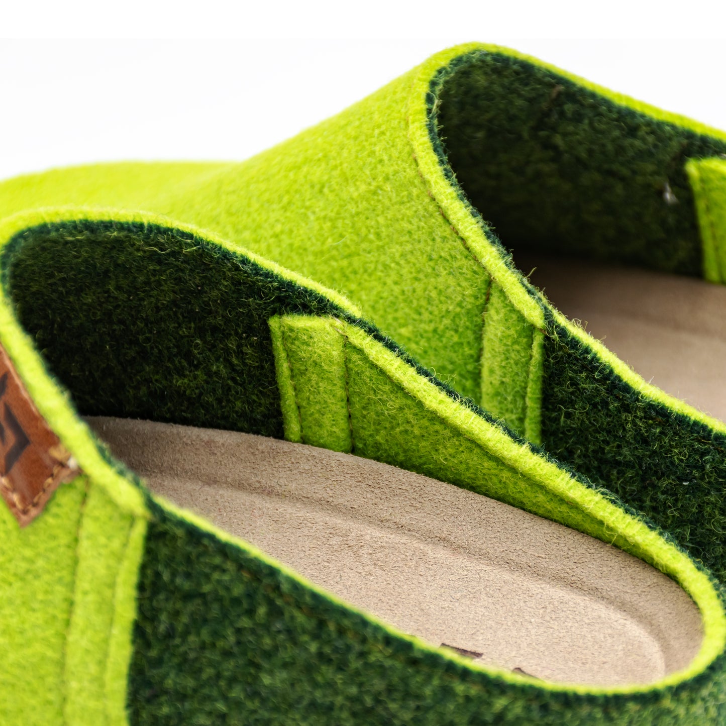 HOT 01 LIME